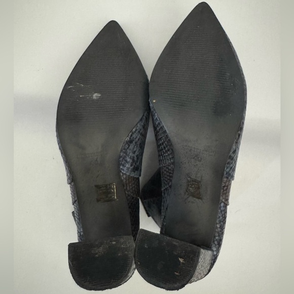 Anthropologie‎ Chio Blue Snake Print Ankle Boot Booties, Size 40 - Picture 10 of 11